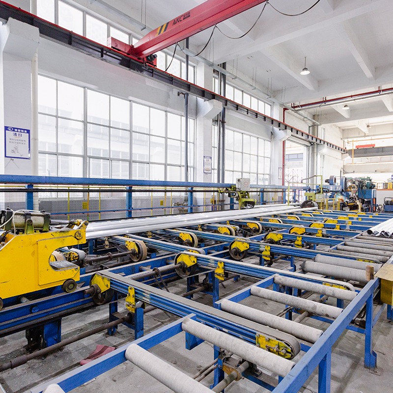 Ekstruderingsverksted - 1450T pressemaskin