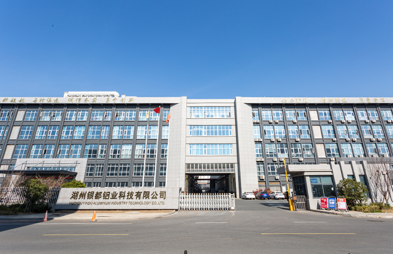 2022